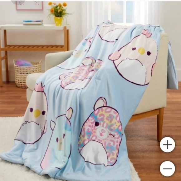 Squishmallows Snuggle Throw soft, NWT, Sweet As Squish - Picture 1 of 5